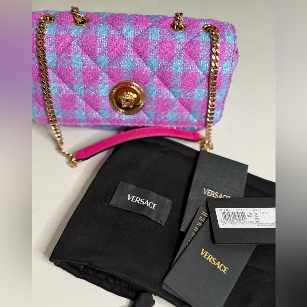 Versace La Medusa Gold Logo Medallion Boucle Tweed Quilted Flap Shoulder Bag NWT - Picture 3 of 16